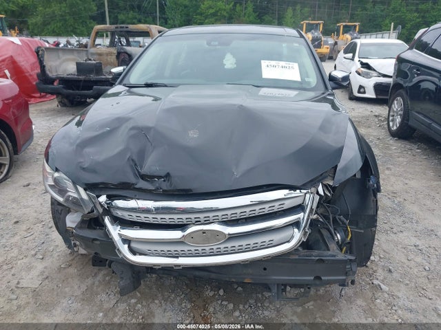 Ford Taurus Limited