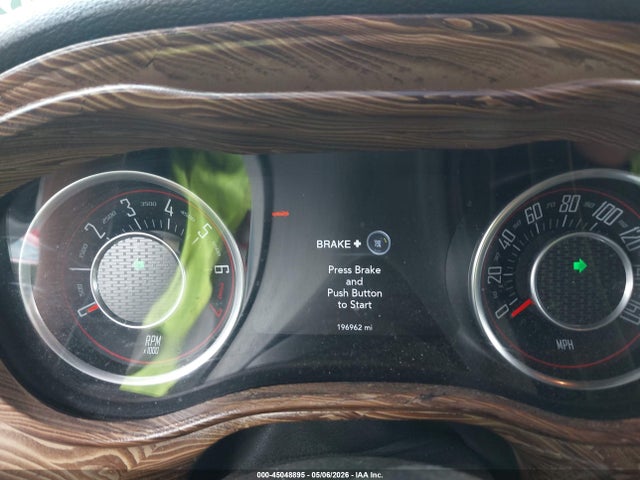 Dodge Challenger Sxt