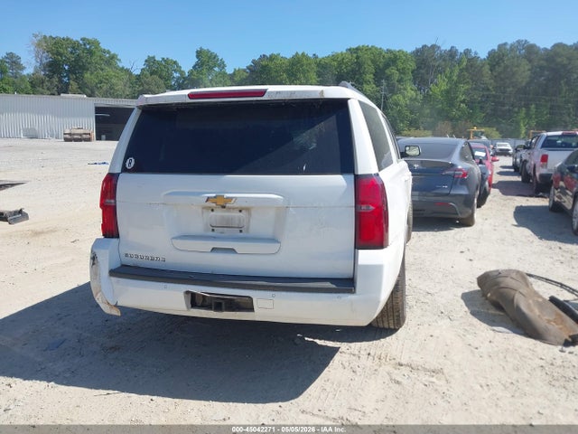 Chevrolet Suburban Lt