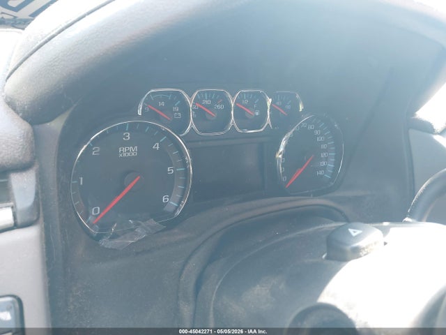 Chevrolet Suburban Lt