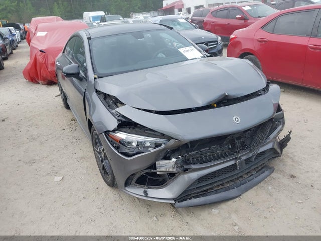 Salvage Mercedes-Benz Cla-class Image