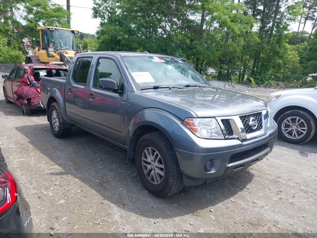Salvage Nissan Frontier Image