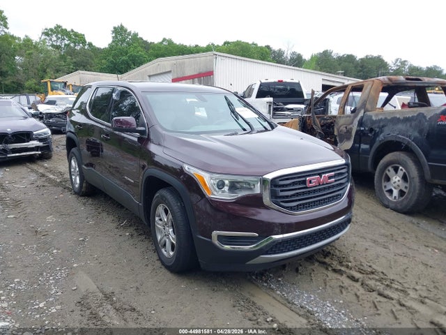 Salvage GMC Acadia Image