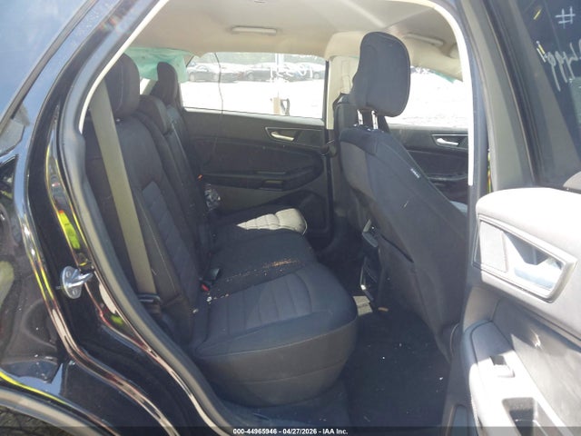 Ford Edge Se