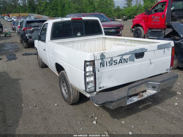 Nissan Truck Xe
