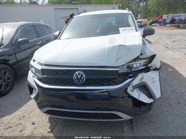 Volkswagen Taos 1.5t S