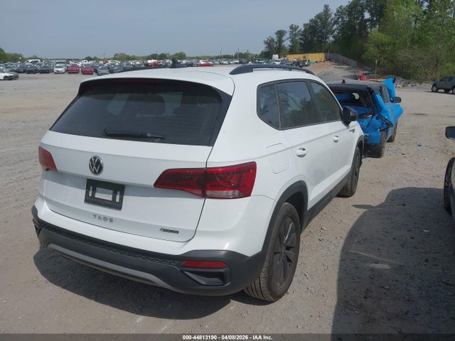 Volkswagen Taos 1.5t S