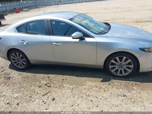 Mazda Mazda3 Select Package