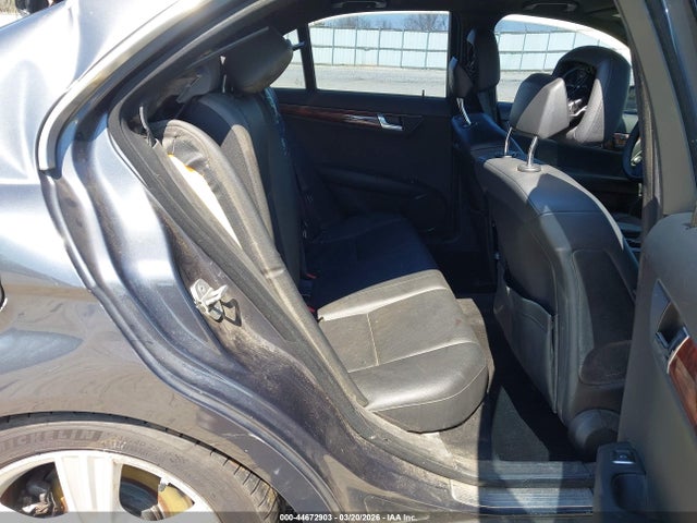 Mercedes-Benz C-Class Sport