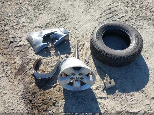 Ram 1500 Tradesman  4x2 6'4 Box