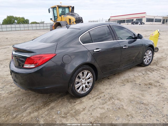 Buick Regal Premium 1