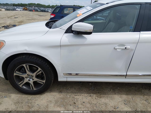 Volvo XC60 T6