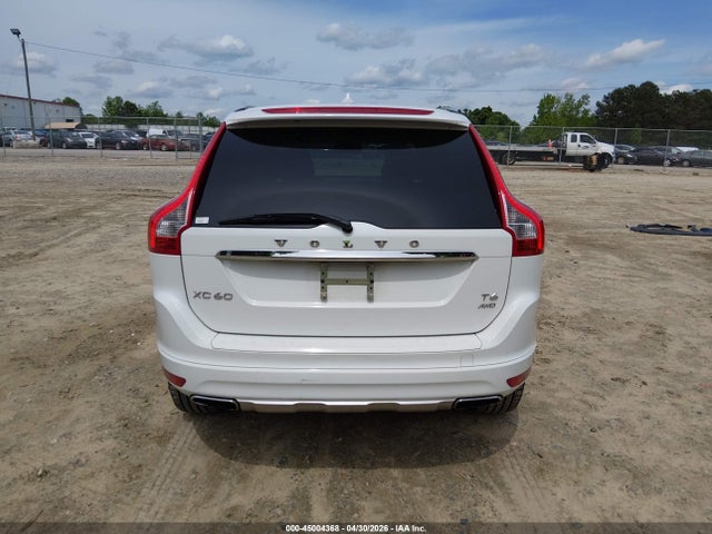 Volvo XC60 T6