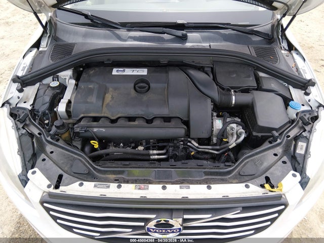 Volvo XC60 T6