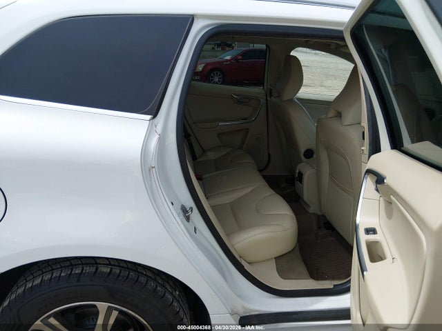 Volvo XC60 T6