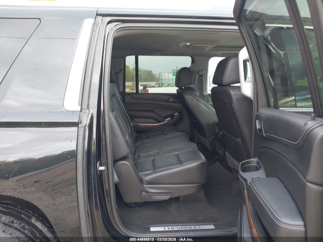 Chevrolet Suburban Premier