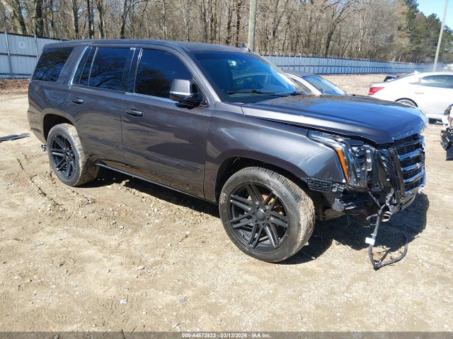 Salvage Cadillac Escalade Image