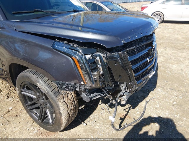 Cadillac Escalade Luxury