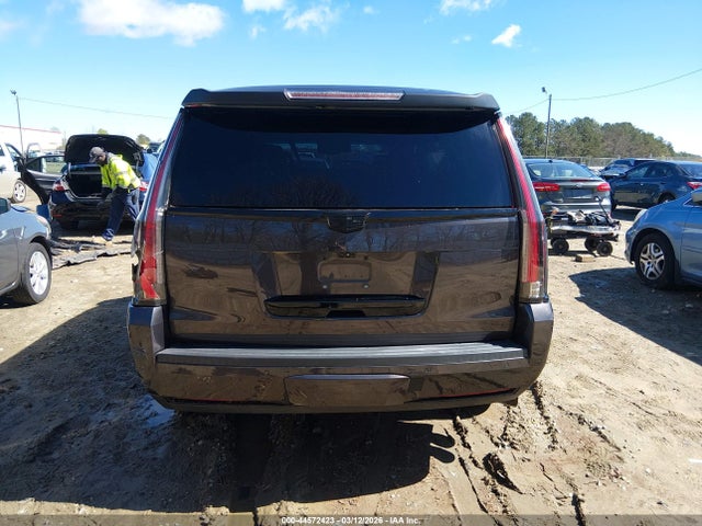 Cadillac Escalade Luxury