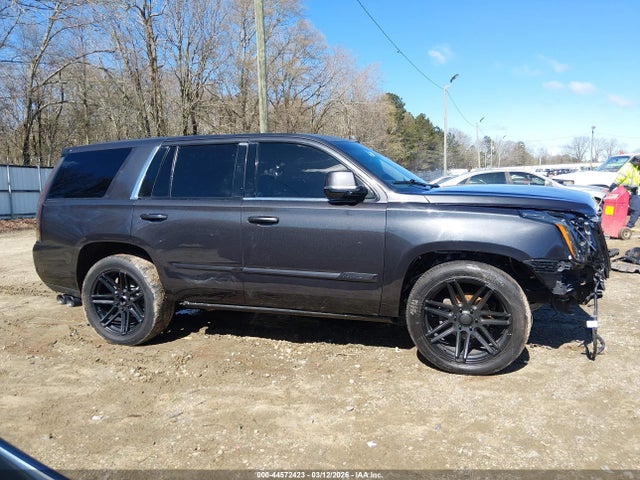 Cadillac Escalade Luxury