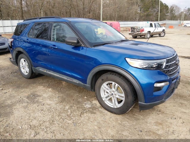 Salvage Ford Explorer Image