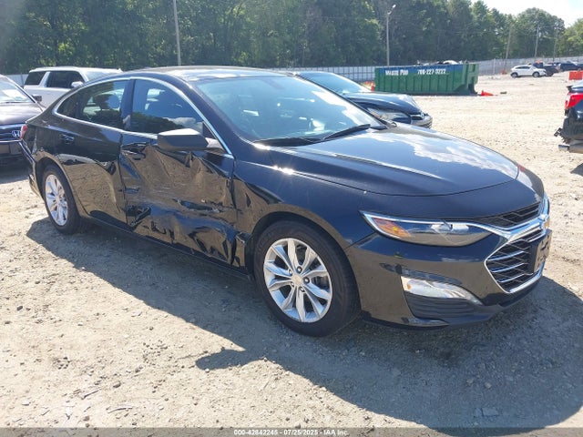 Salvage Chevrolet Malibu Image