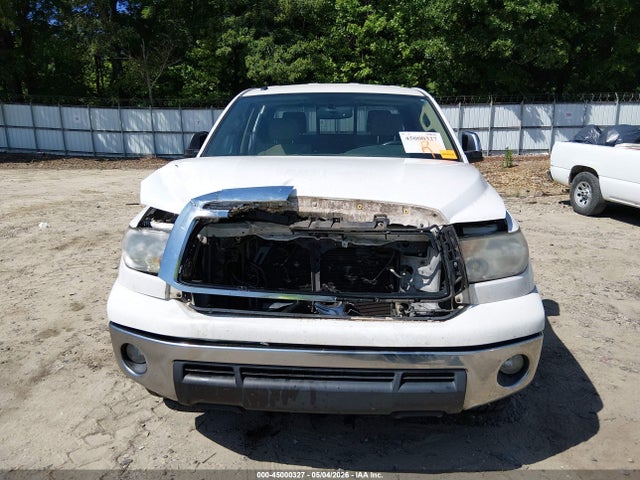 Toyota Tundra Grade 5.7l V8