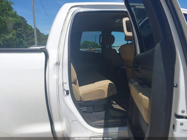 Toyota Tundra Grade 5.7l V8