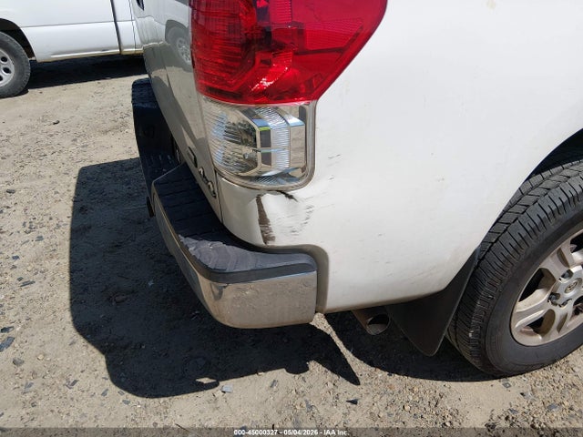Toyota Tundra Grade 5.7l V8