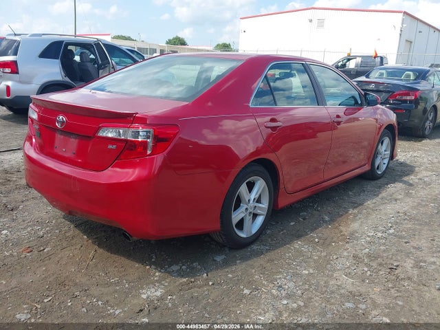 Toyota Camry Se