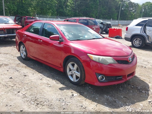 Salvage Toyota Camry Image