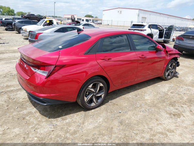 Hyundai ELANTRA Sel