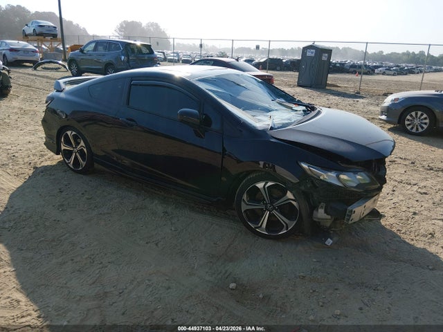 Salvage Honda Civic Image