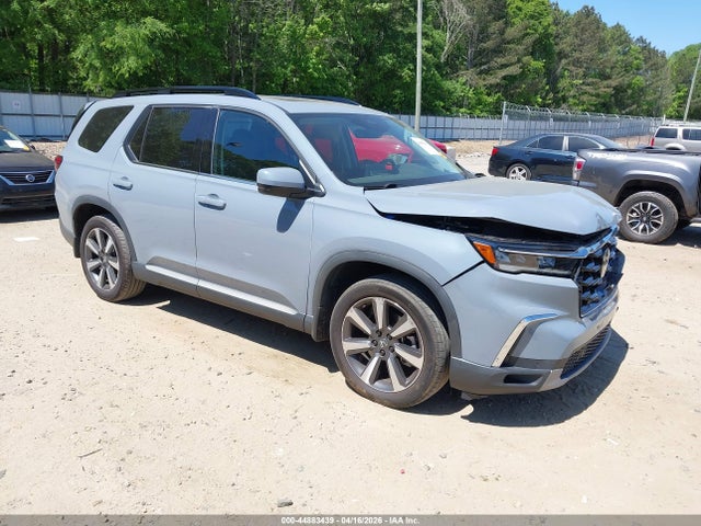 Salvage Honda Pilot Image