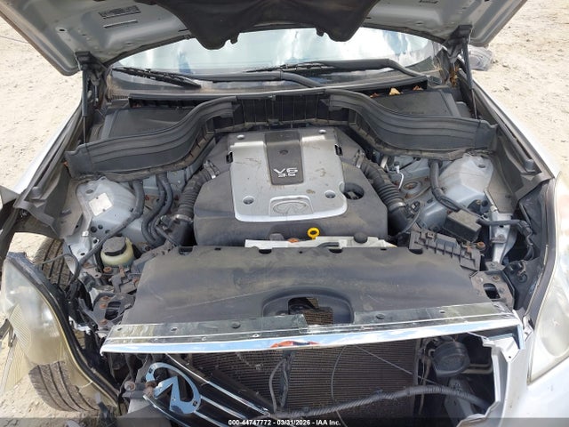 INFINITI Ex Journey