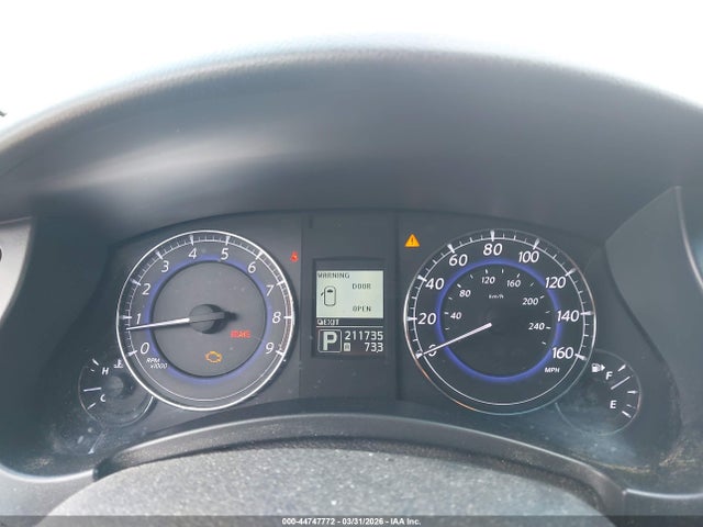 INFINITI Ex Journey