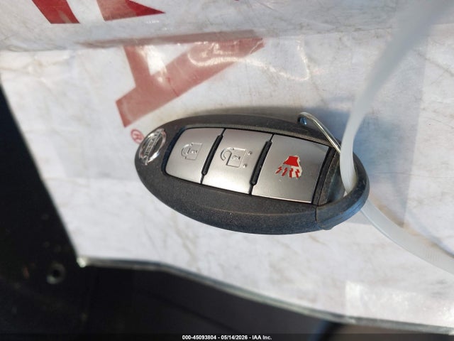 Nissan Kicks S