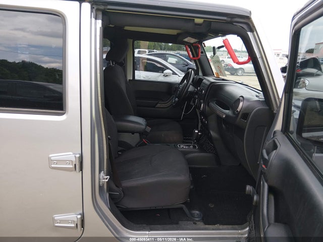 Jeep Wrangler Sport 4x4