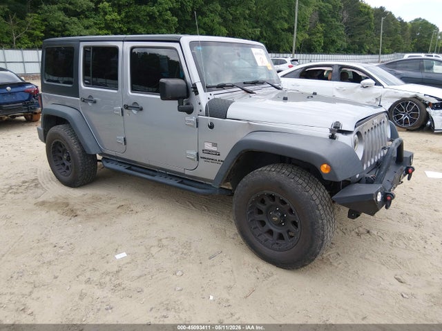 Salvage Jeep Wrangler Image