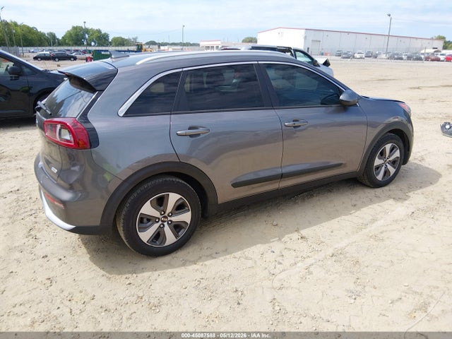 Kia Niro Lx