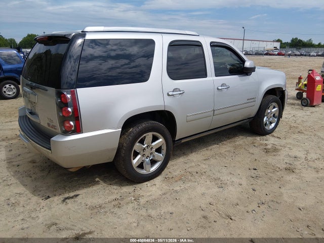 GMC Yukon Denali