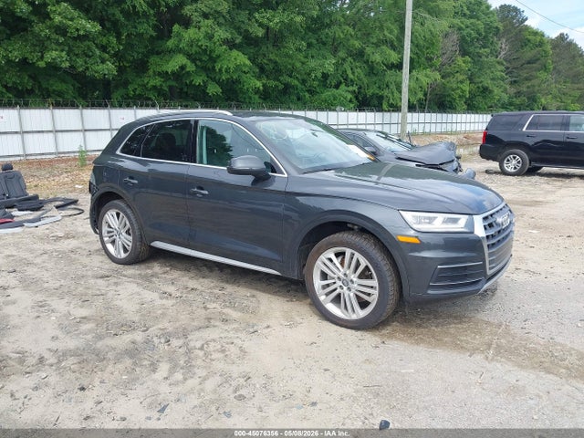Salvage Audi Q5 Image