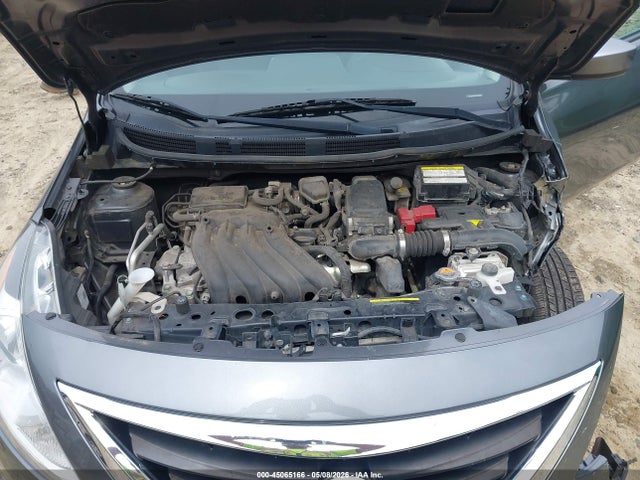 Nissan Versa 1.6 Sv