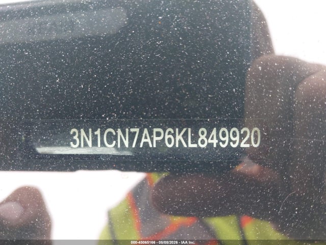 Nissan Versa 1.6 Sv