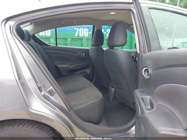 Nissan Versa 1.6 Sv