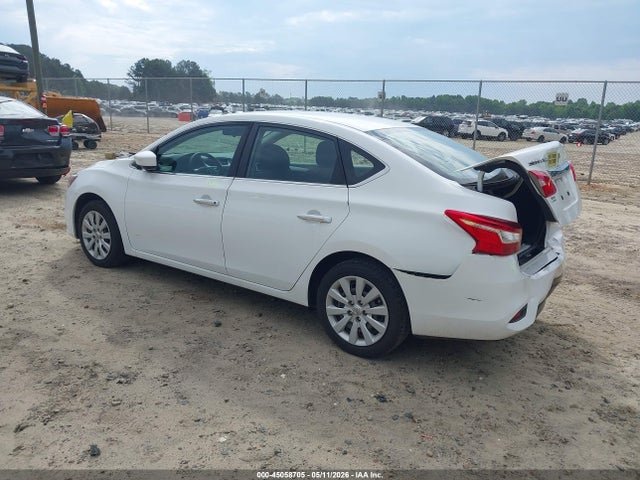 Nissan Sentra S