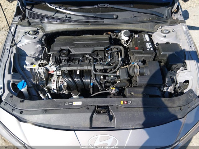 Hyundai ELANTRA Sel