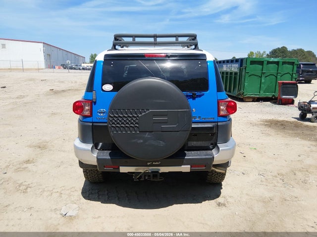 Toyota FJ Cruiser