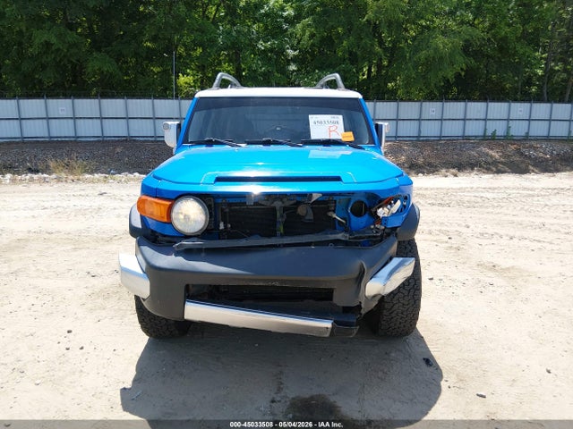 Toyota FJ Cruiser
