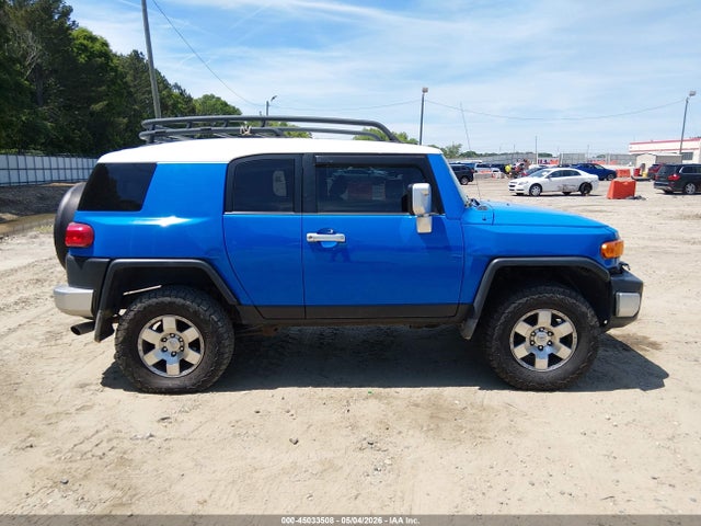 Toyota FJ Cruiser